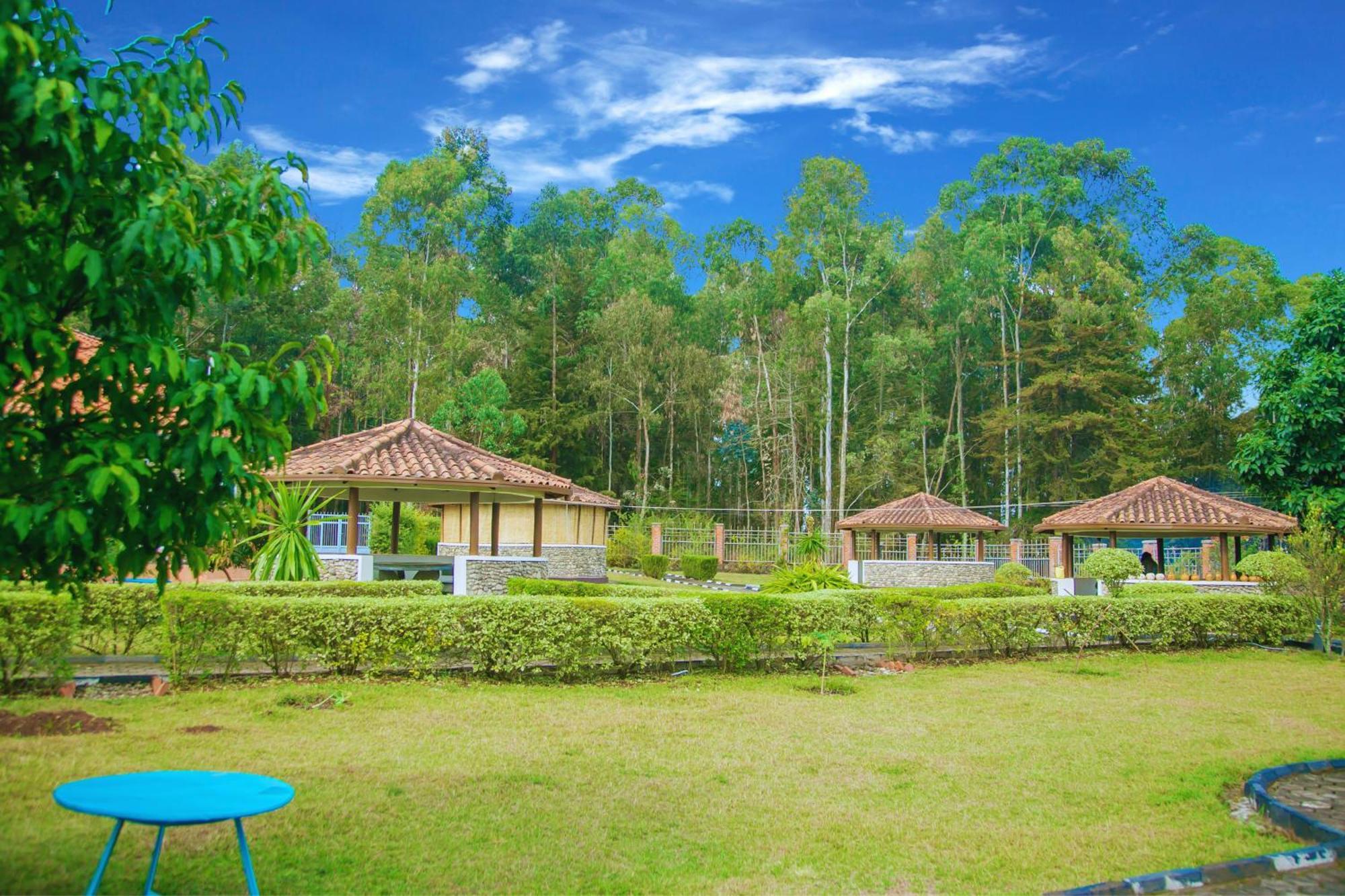 Karisimbi Cave Resort Рухенгери Экстерьер фото