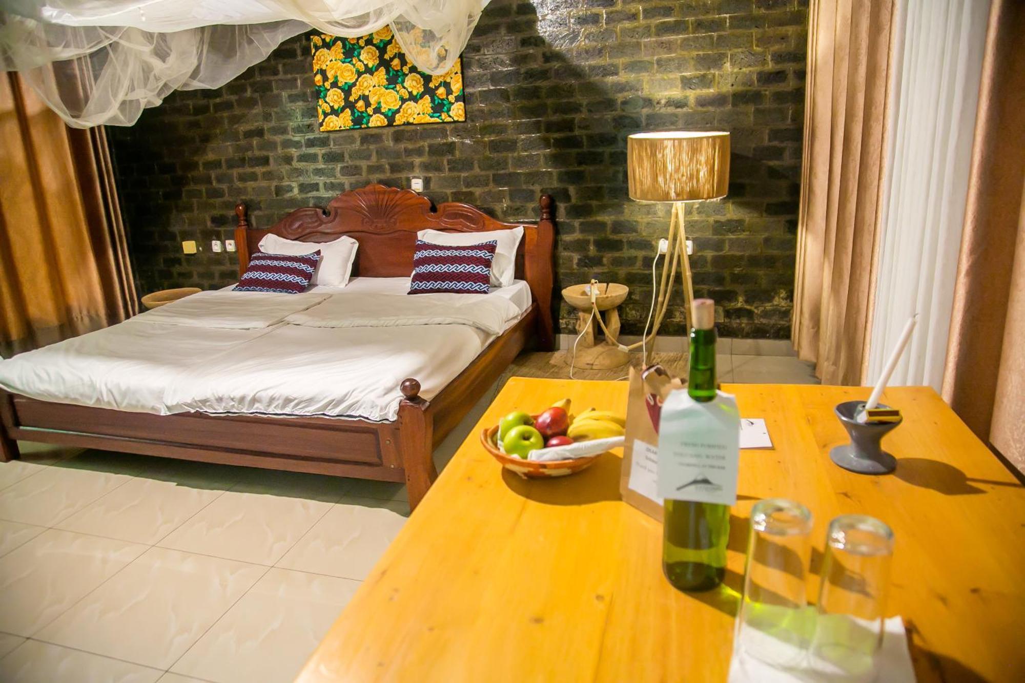 Karisimbi Cave Resort Рухенгери Экстерьер фото